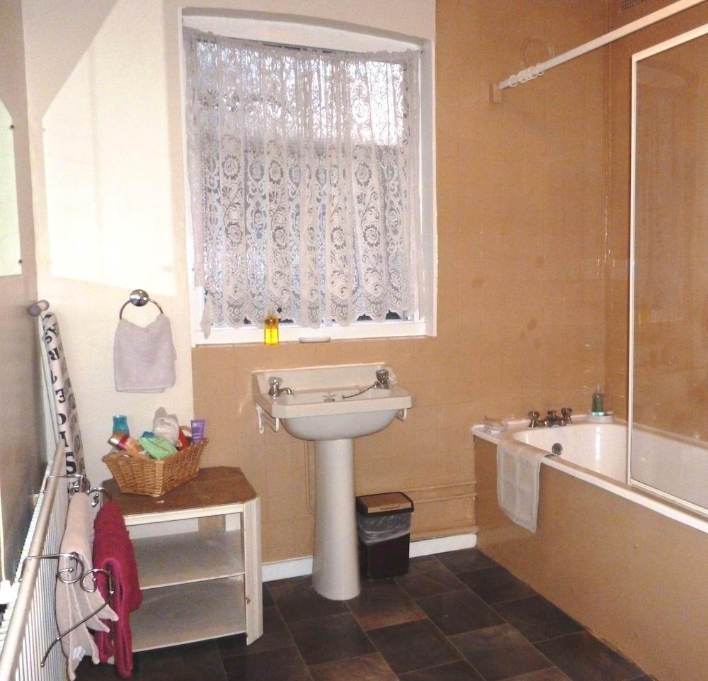 Apartament Grange Lodge Hotel - B&B *